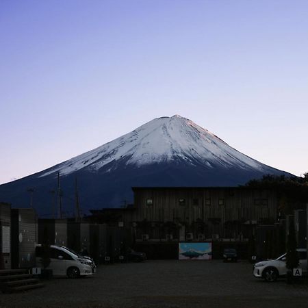 Mt Fuji Glamping Tourist Villa Kawaguchiko Fujikawaguchiko Exterior foto